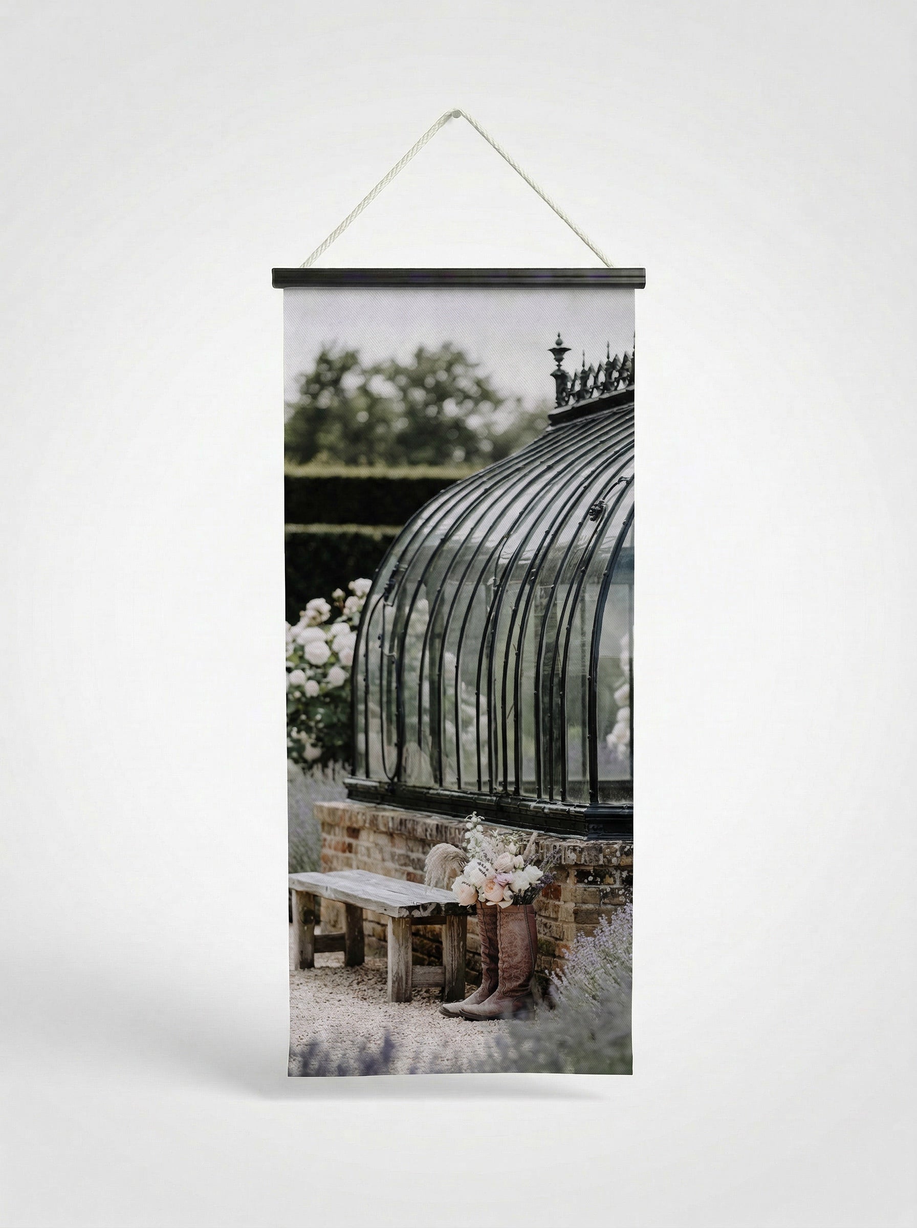 Banner L'orangerie 75x180cm - Vue complète avec fixation bois noir mat
