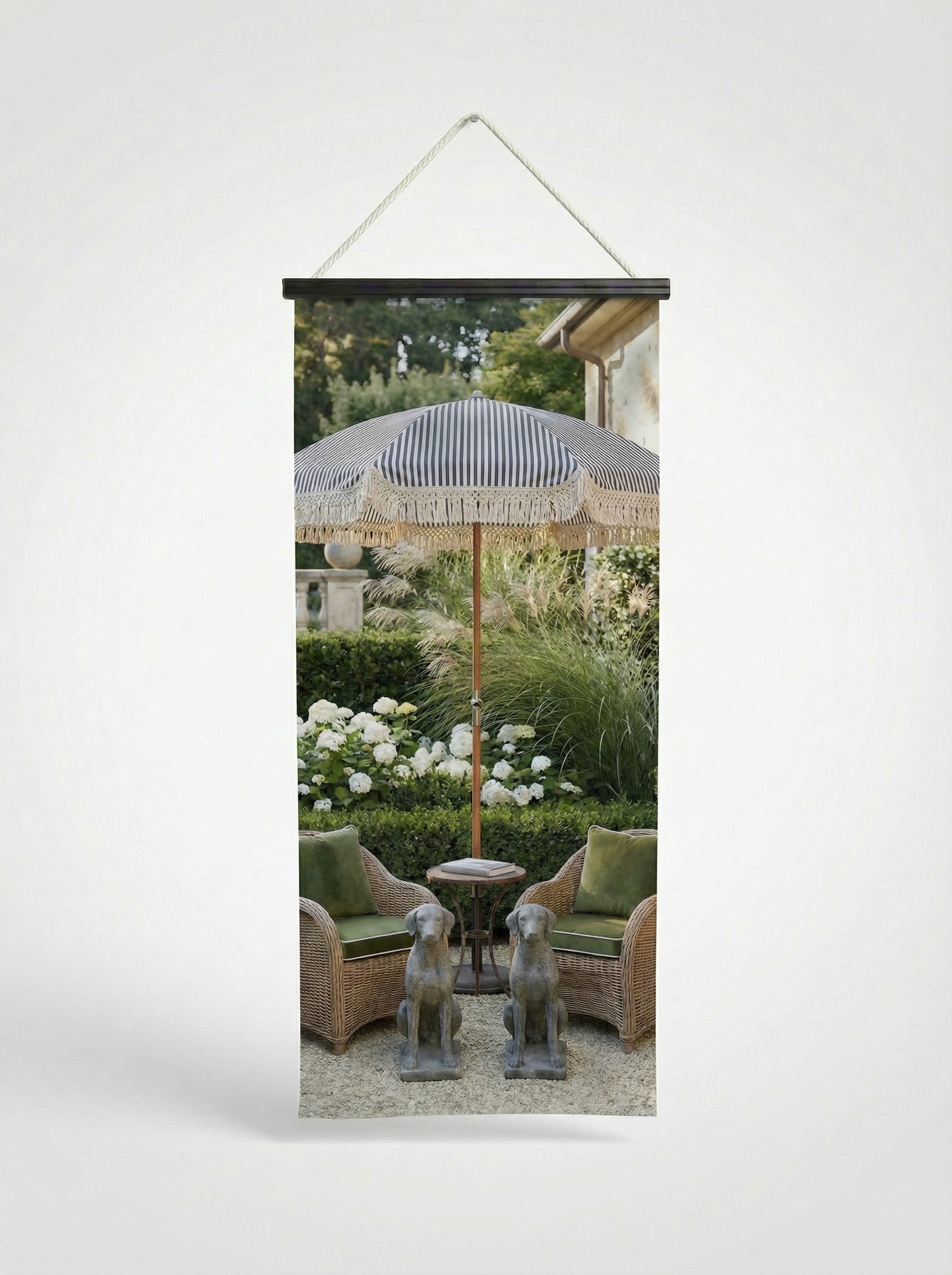 Banner Tea time 75x180cm - Vue complète avec fixation bois noir mat