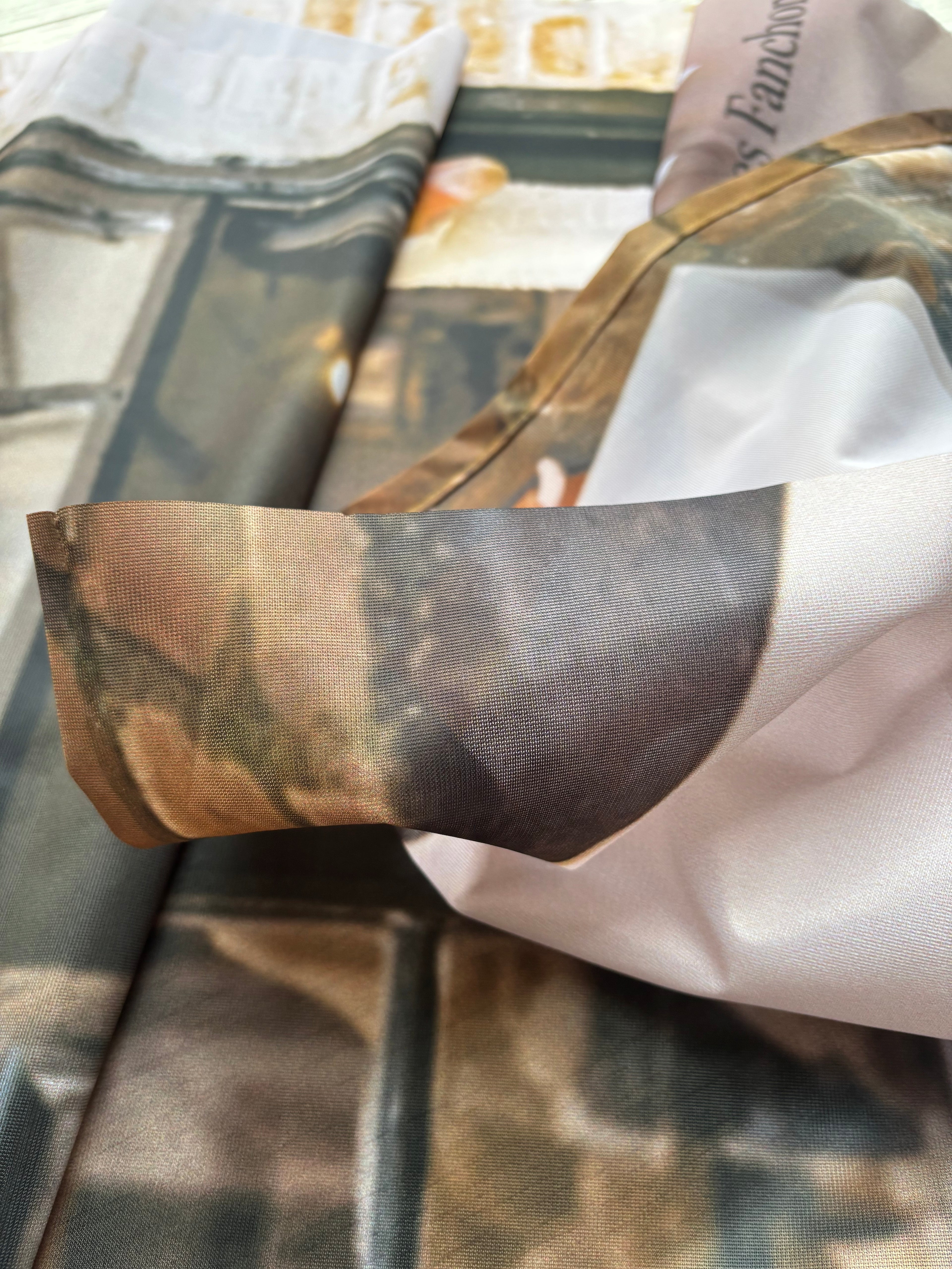 Détail qualité tissu Banner Oies fanchon - Toile polyester premium avec impression haute définition